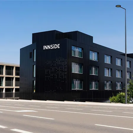 호텔 Innside